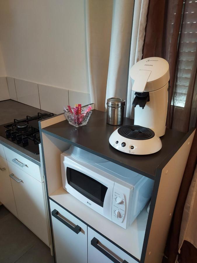 Appartement Meuble Avec Deux Chambres Moulins  Kültér fotó