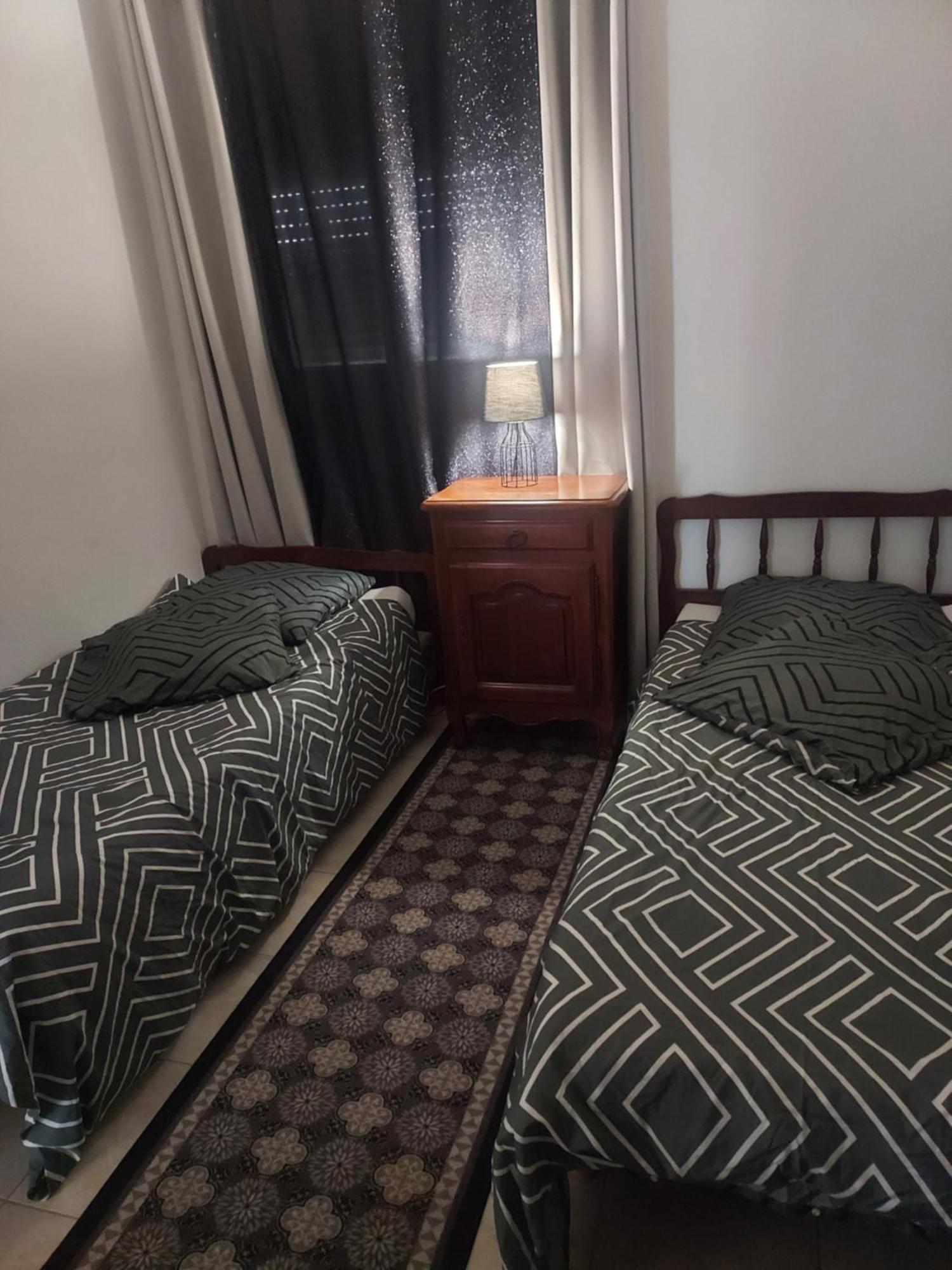 Appartement Meuble Avec Deux Chambres Moulins  Kültér fotó